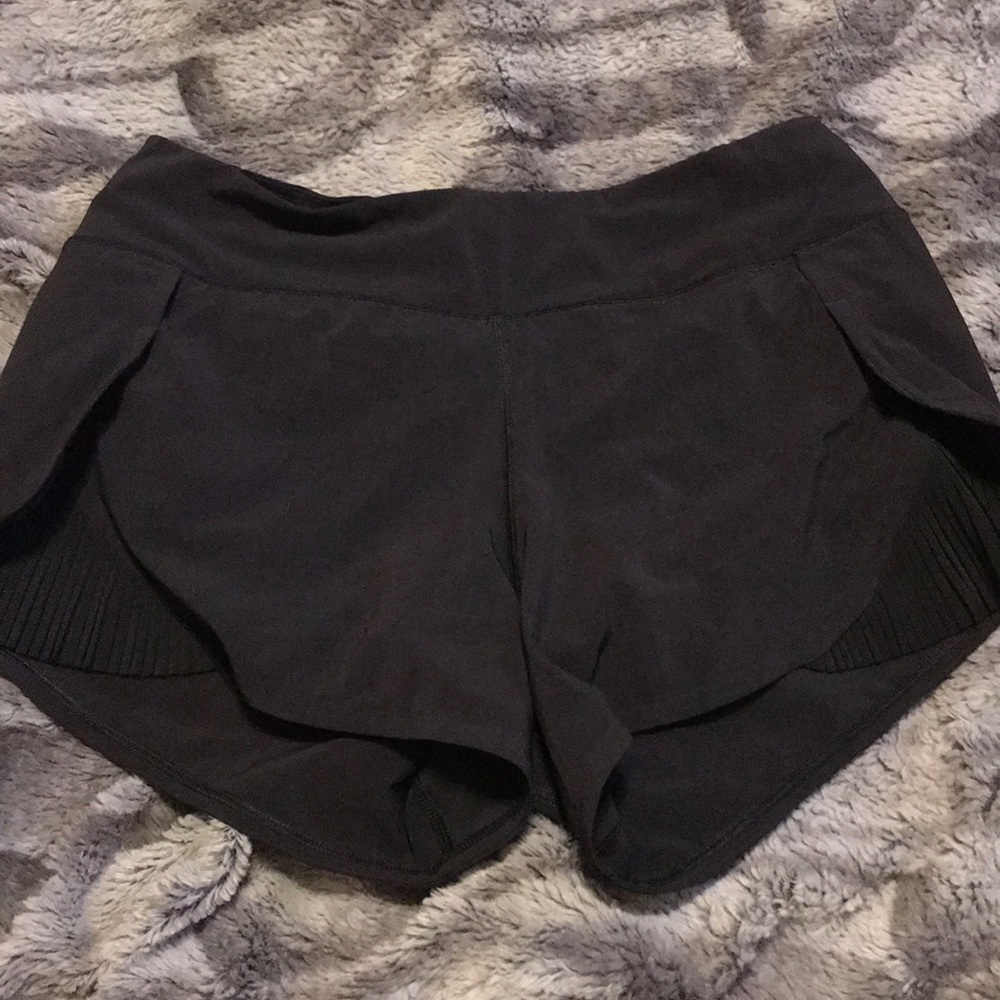 Lululemon women’s shorts